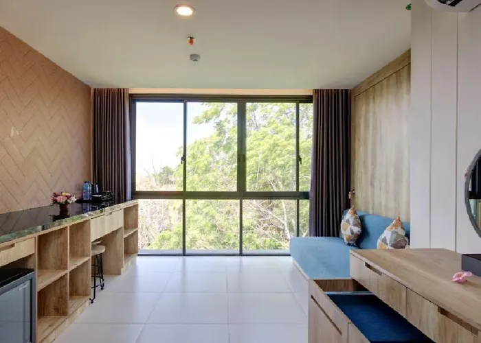 Esco Luxe Benoa
