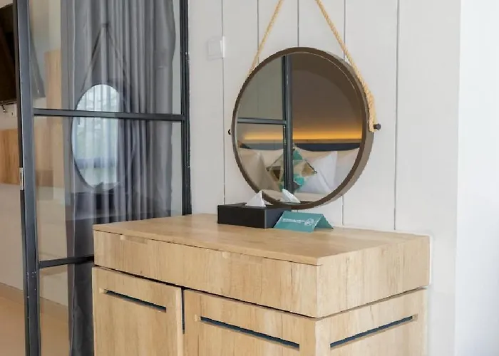 Esco Luxe Benoa